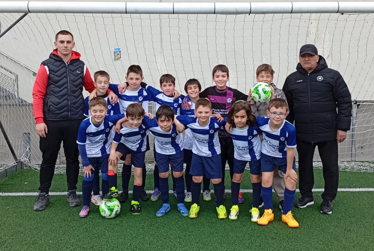 FÚTBOL 8 BENJAMÍN B (2016) 